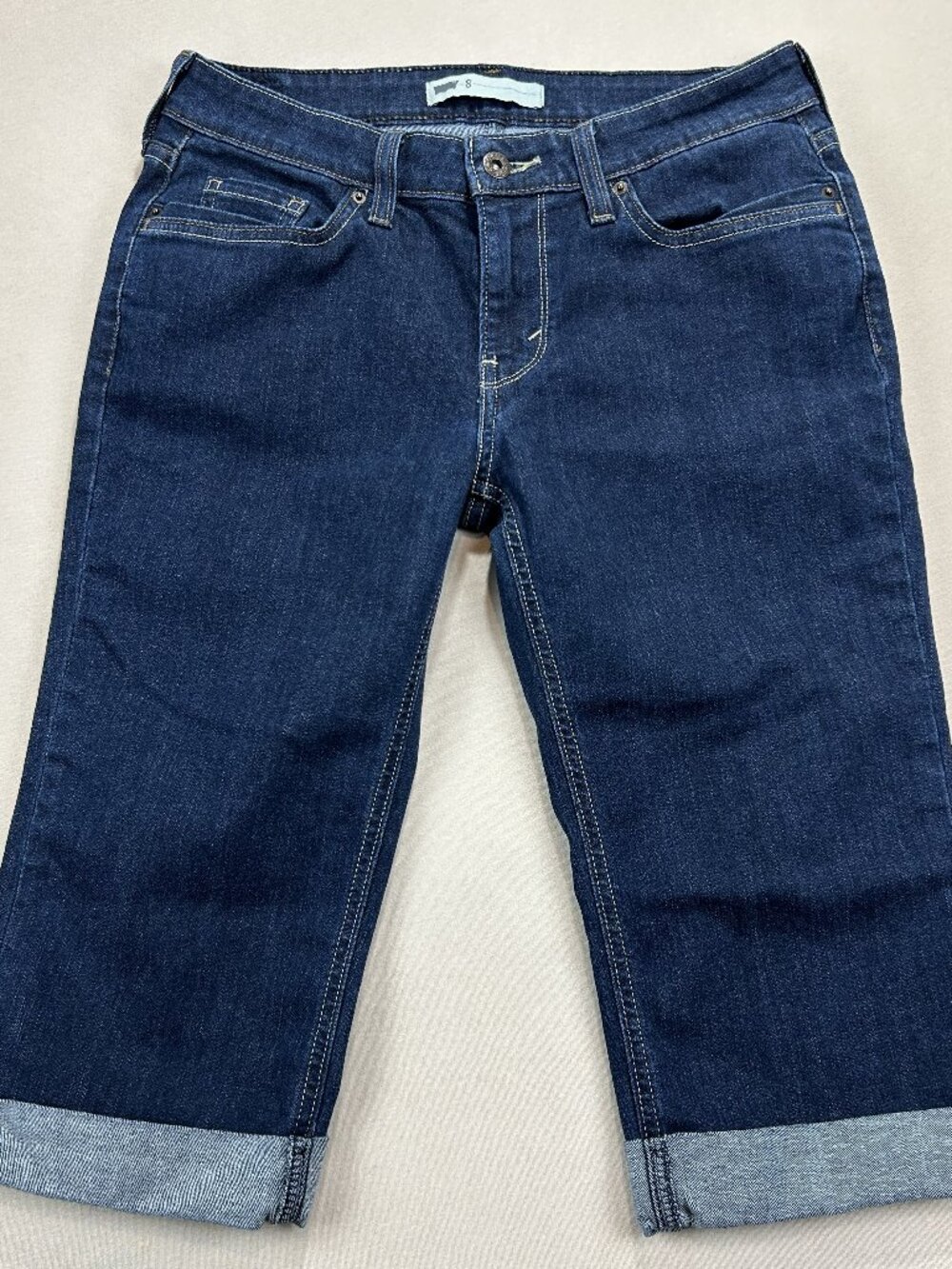 Levis Jeans Women's Size 8P Blue Denim Mid Rise Capri Cuffed Stretch Straight